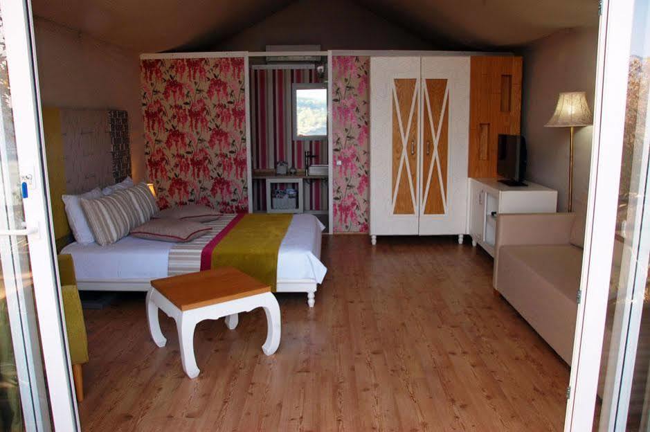 Hotel Sakli Gol Evleri Karacaören Esterno foto
